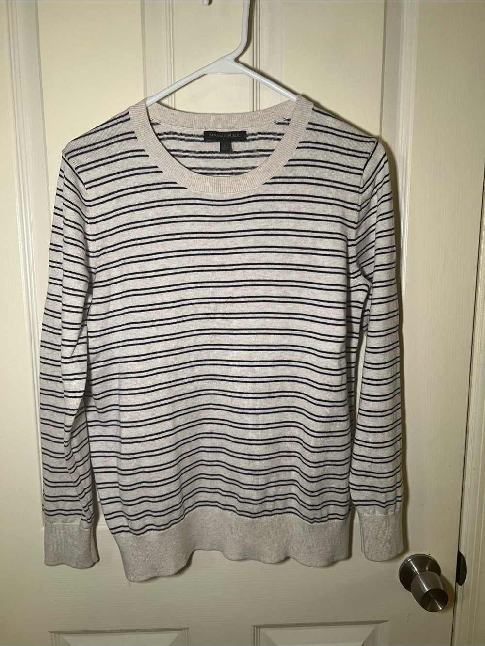 Banana Republic Striped Crewneck Knit Sweater Ivory Black Cotton Blend Large